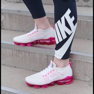 Vapormax pink